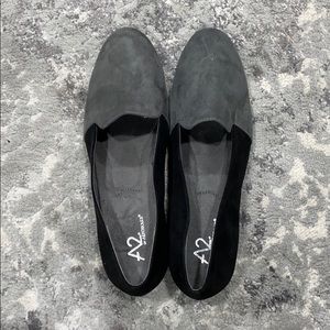 Aerosoles Never been worn black and grey flats